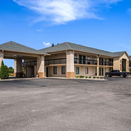Quality Inn North Battleboro Экстерьер фото