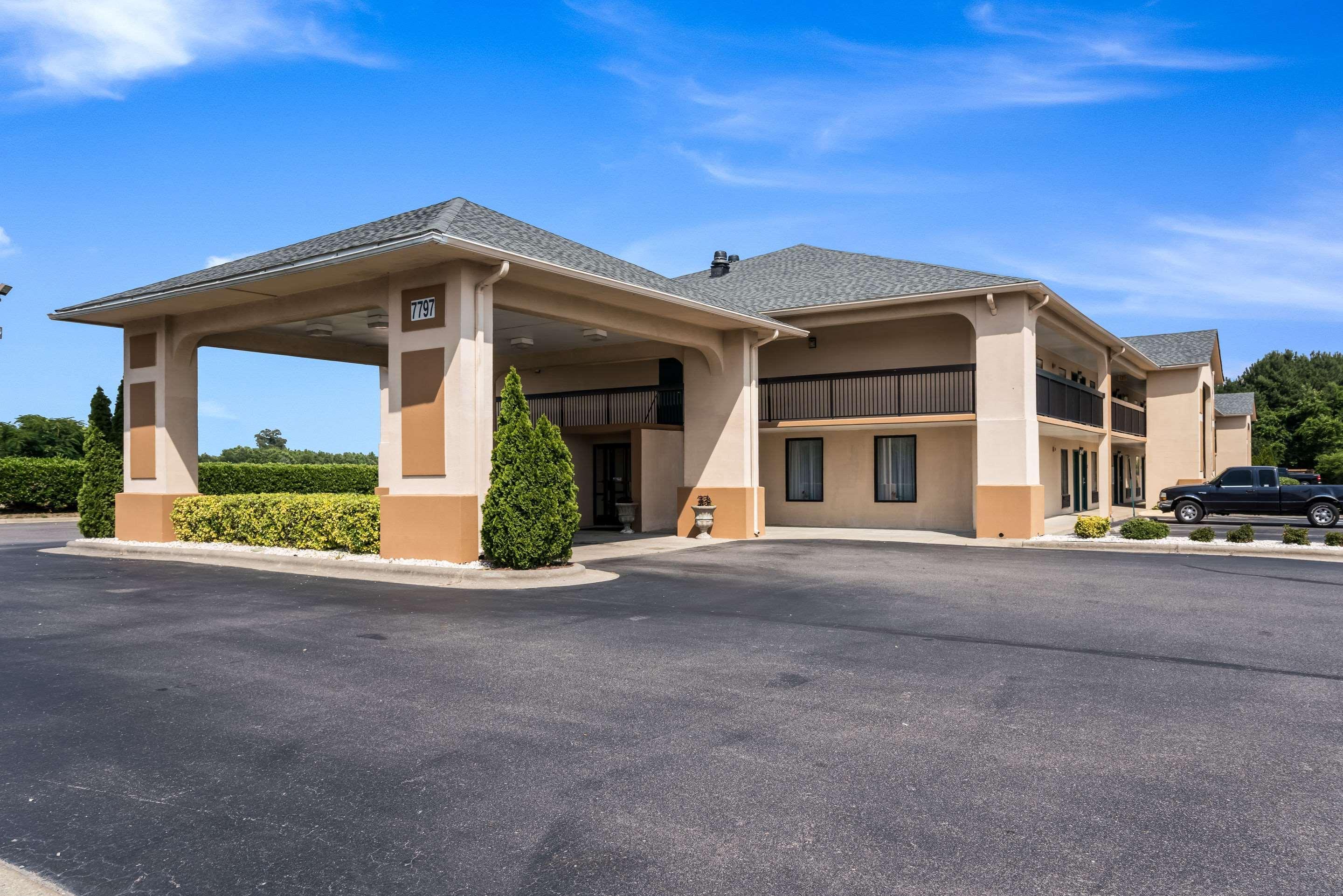 Quality Inn North Battleboro Экстерьер фото