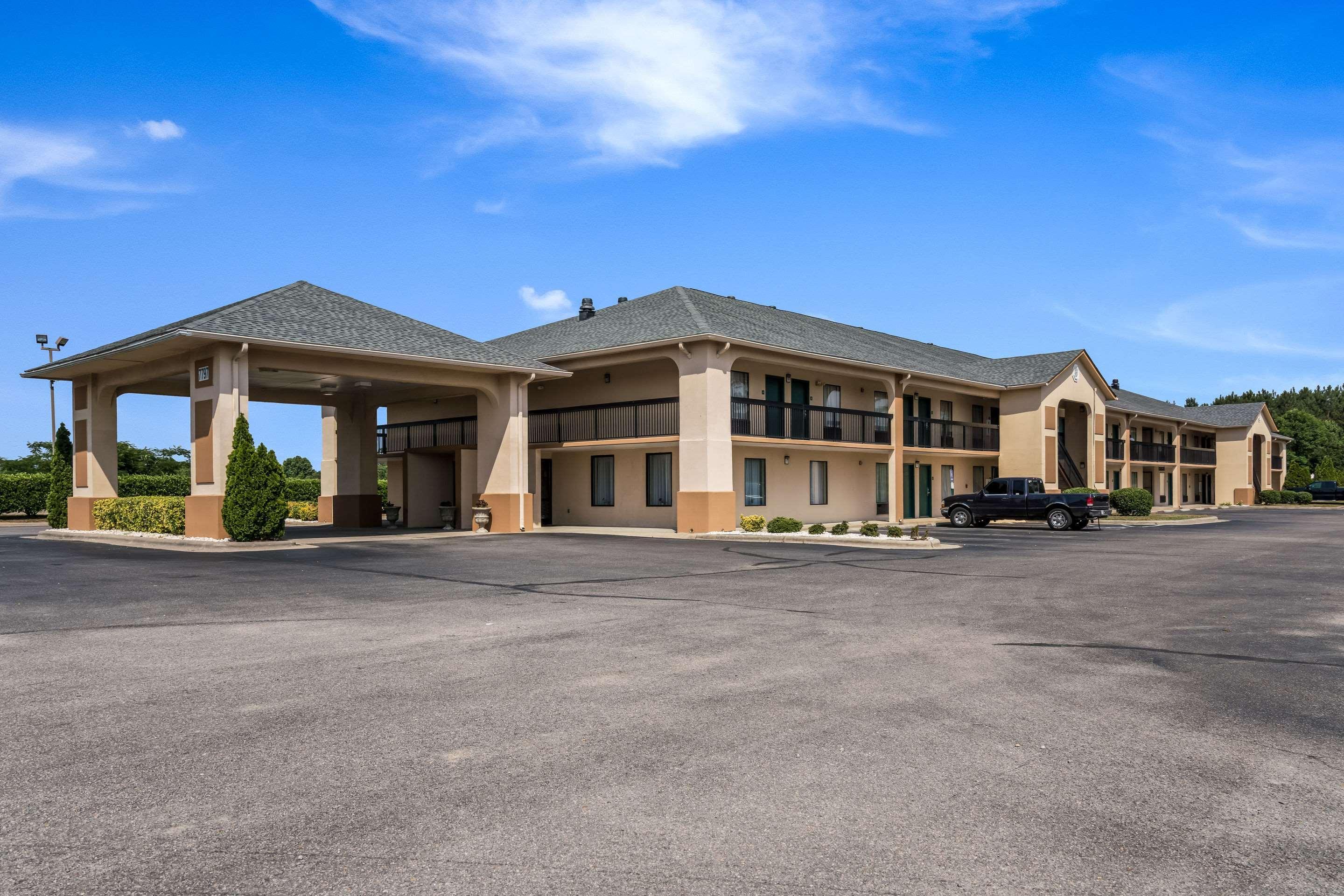 Quality Inn North Battleboro Экстерьер фото