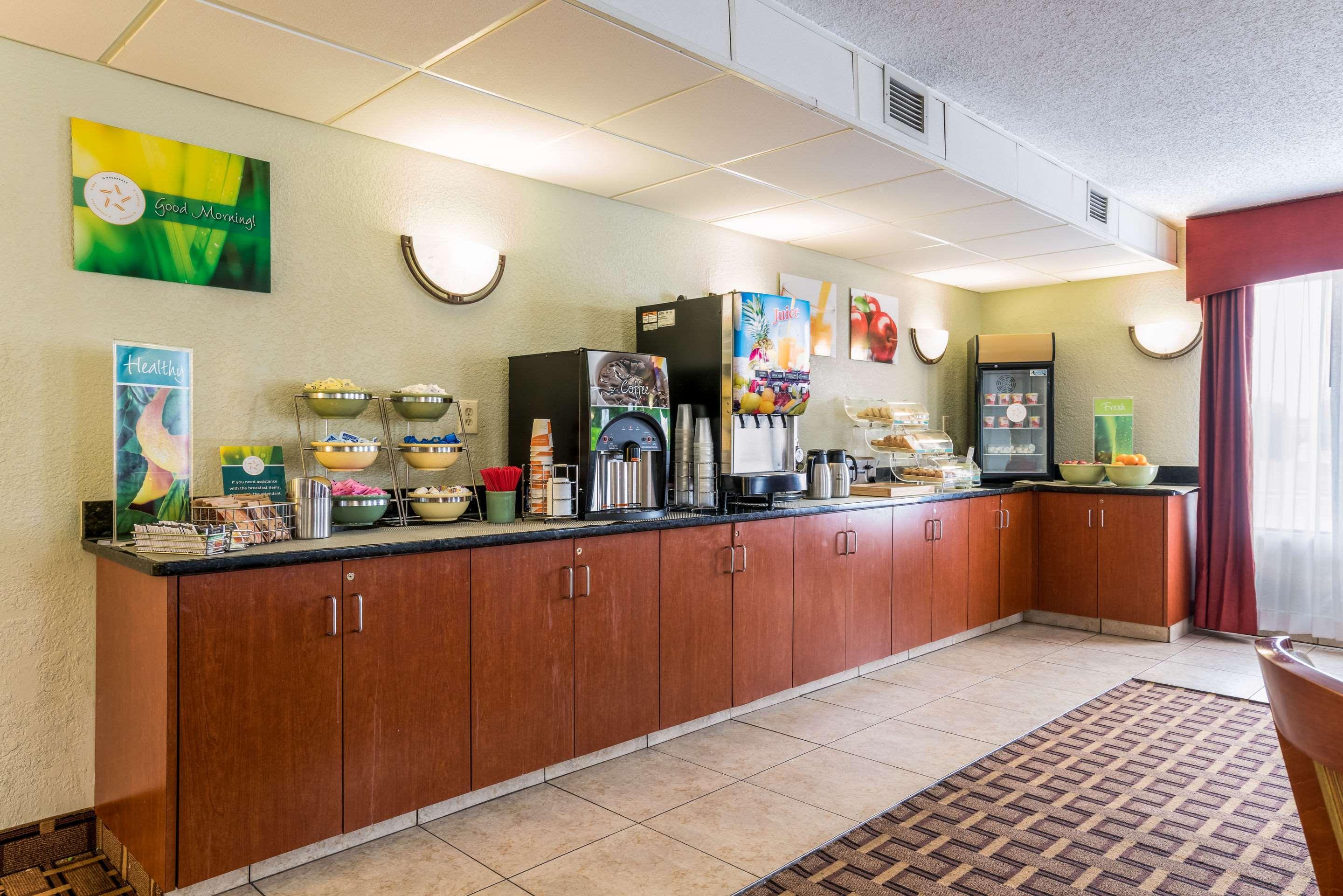 Quality Inn North Battleboro Экстерьер фото