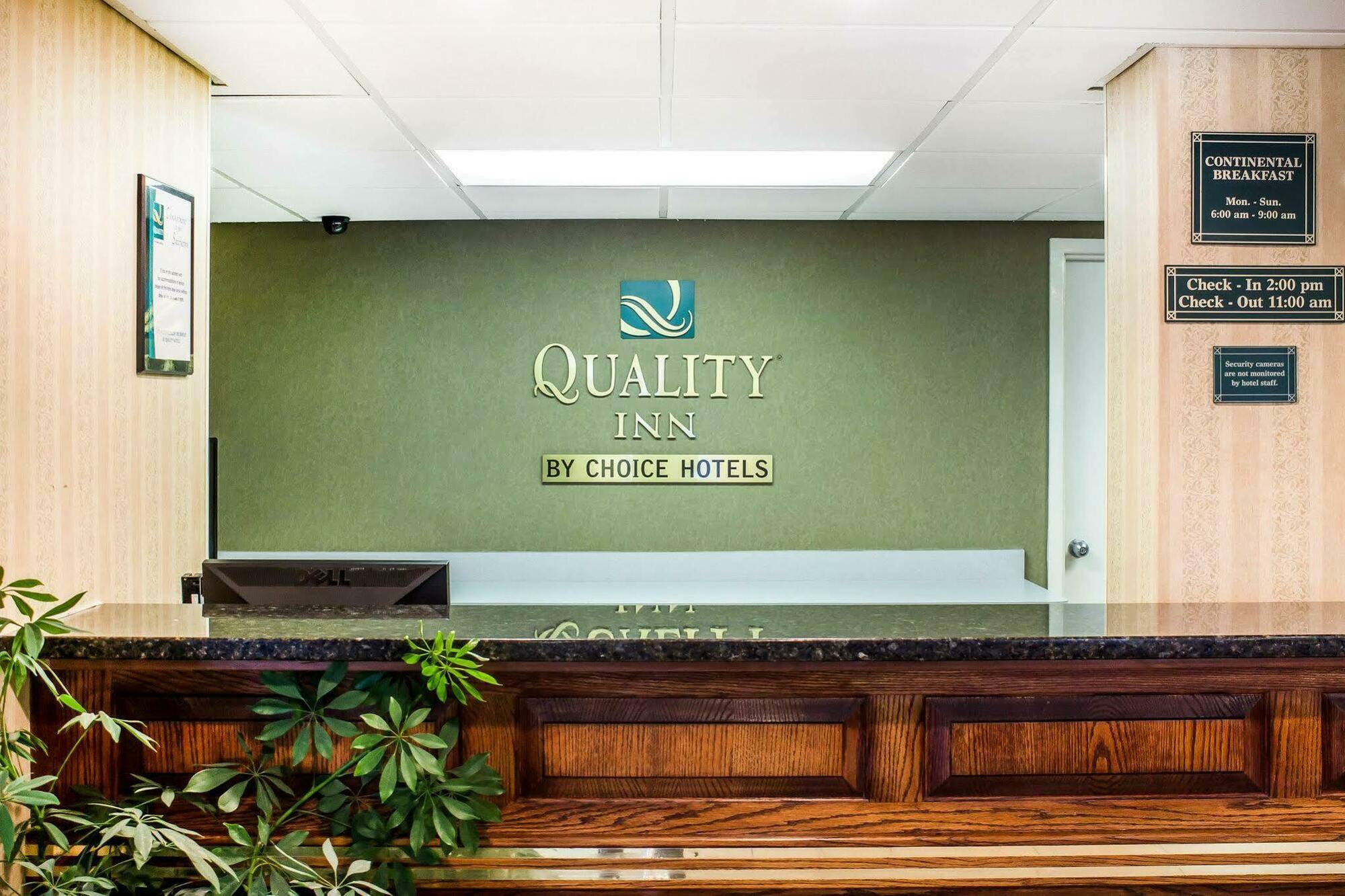 Quality Inn North Battleboro Экстерьер фото